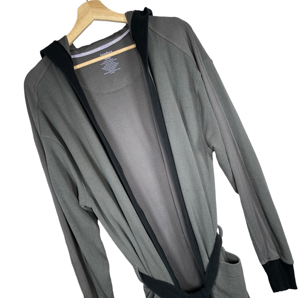 Jambys Unisex Lightweight Hooded‎ Soffle Waffle Robe in Gray and Black Size XS/S